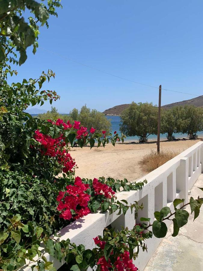 Studio On The Beach, Leivadakia, Serifos Livadi  Exterior photo